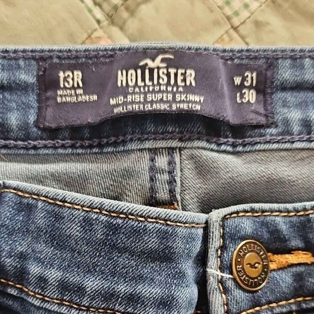 Hollister Mid Rise Super Skinny Blue Denim Jeans - Picture 3 of 10